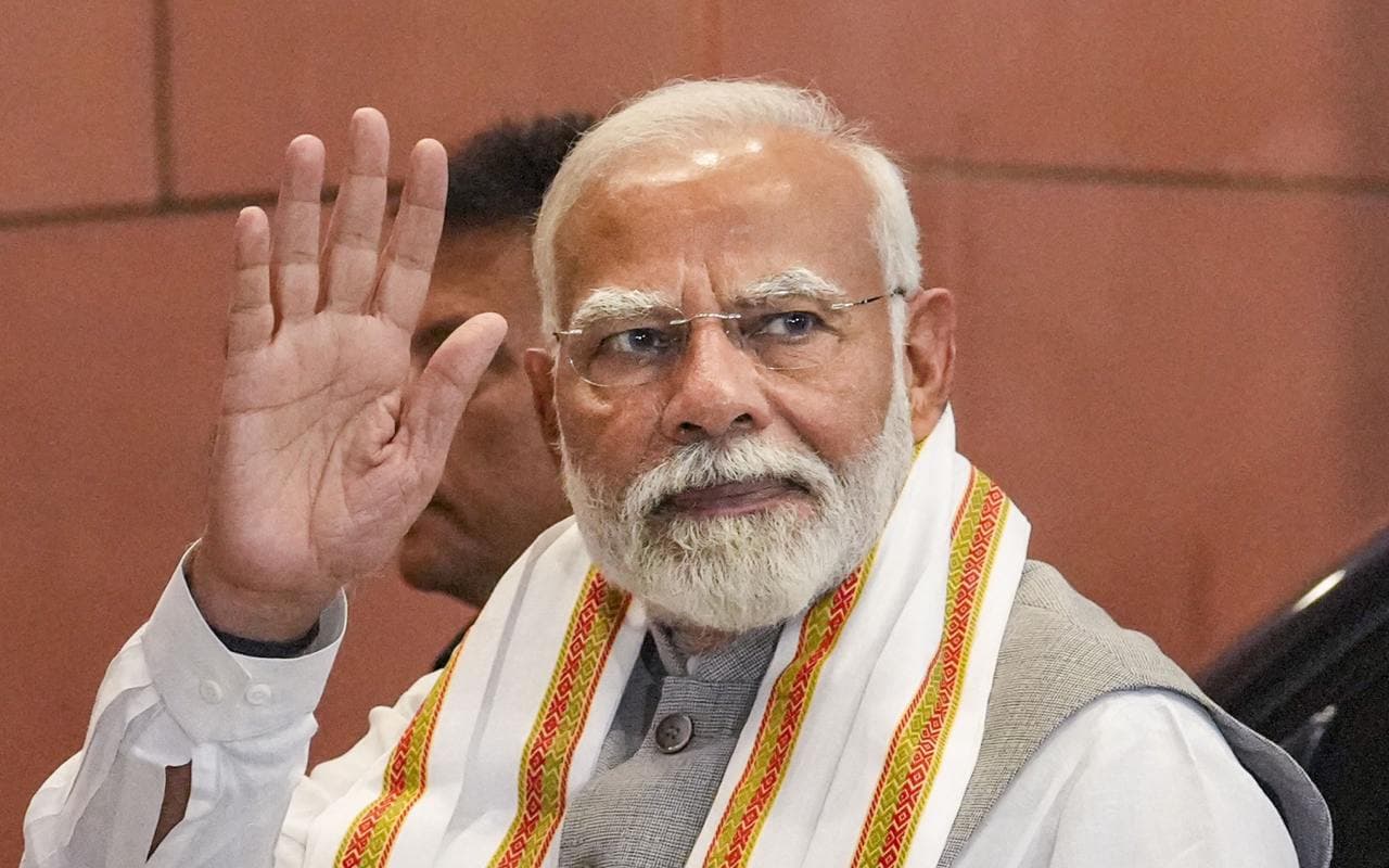 PM Modi Ukraine and Poland visit: पोलैंड और यूक्रेन की यात्रा के लिए रवाना हुए PM मोदी, 45 सालों बाद भारतीय प्रधानमंत्री की पोलैंड यात्रा