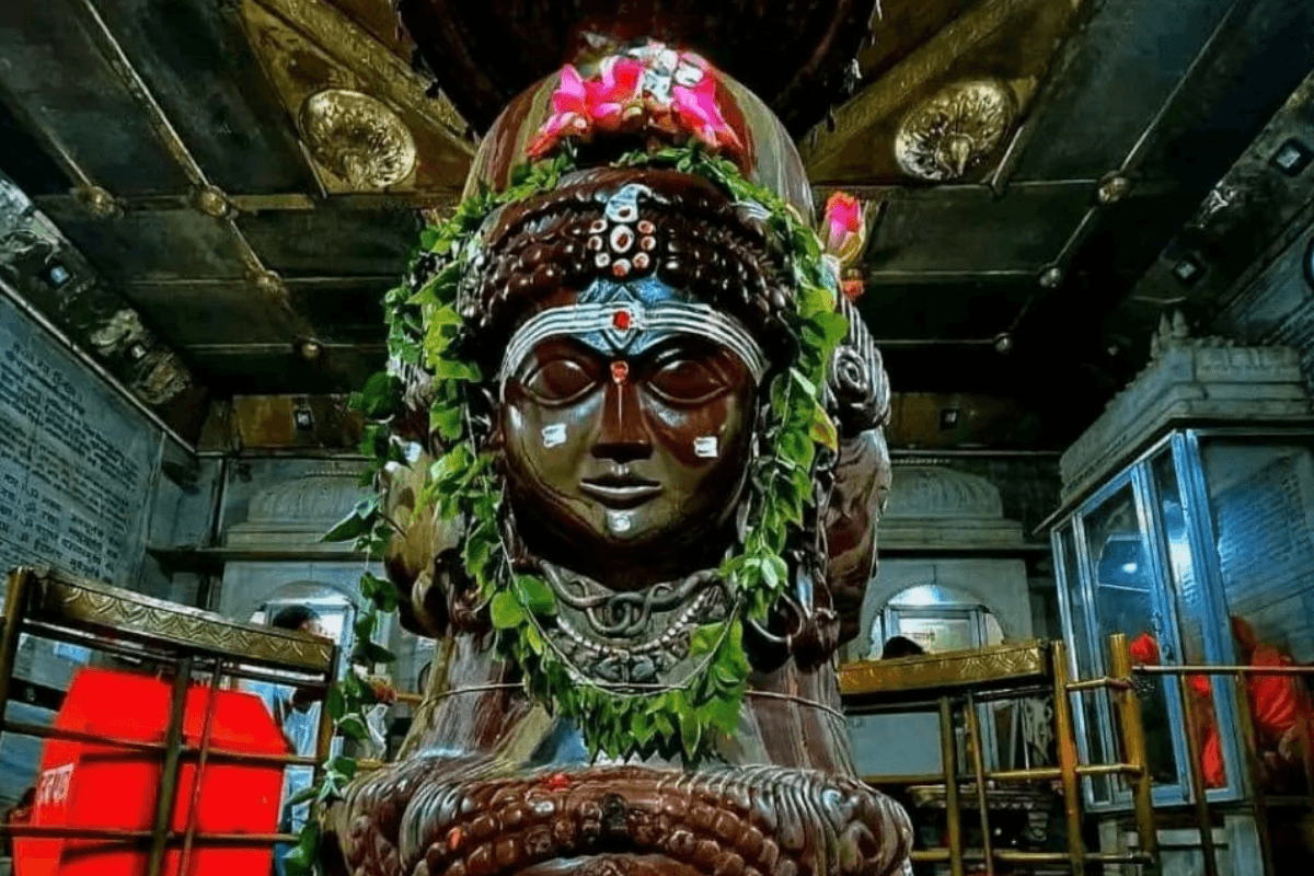 MP के मंदसौर में है अष्टमुखी पशुपतिनाथ का मंदिर, एक ही समय में आठ अलग रूपों में देते है दर्शन