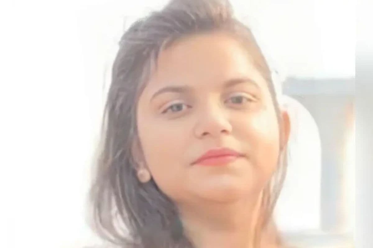 Patna fake doctor case: प्रेम जाल में फंसाकर लूटने वाली फर्जी डॉक्टर हुई गिरफ्तार, जेवर और पैसे लेकर भागने की थी चाल