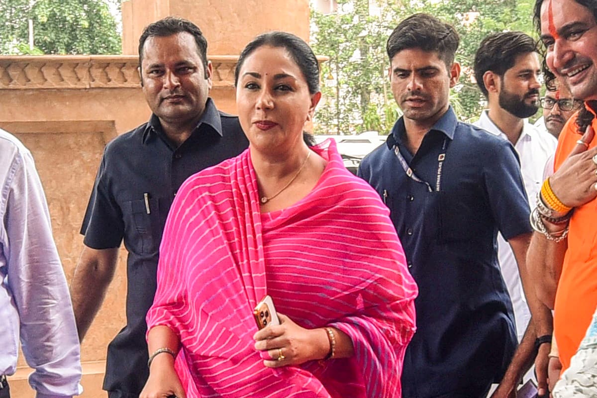राजस्थान में भजनलाल की सरकार 5 साल में 4 लाख युवाओं को देगी नौकरी, 25 लाख मकानों तक पहुंचाएगी नल-जल योजना