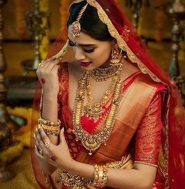 South Indian Jewellery Design : इस वेडिंग सीजन दिखना चाहती हैं सबसे अलग, तो ट्राई करें ऐसी खूबसूरत साउथ इंडियन ज्वेलरी