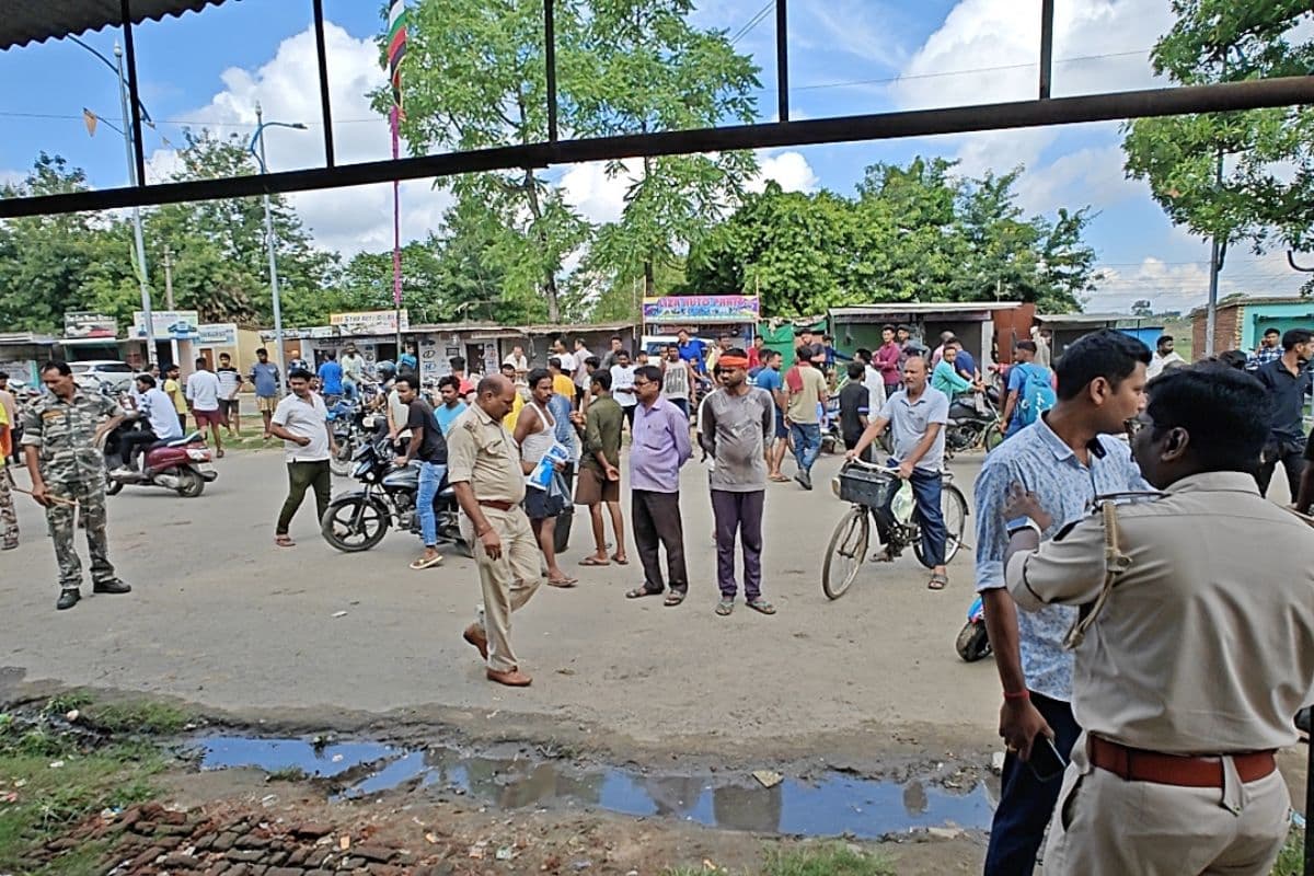 बोकारो में ताबड़तोड़ फायरिंग, अपराधियों ने एक को उतारा मौत के घाट, पुलिस जांच में जुटी