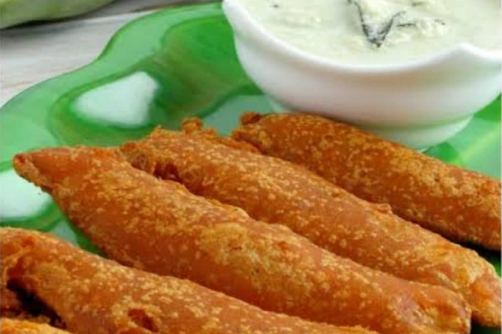 Vazhakkai (Banana) Bajji