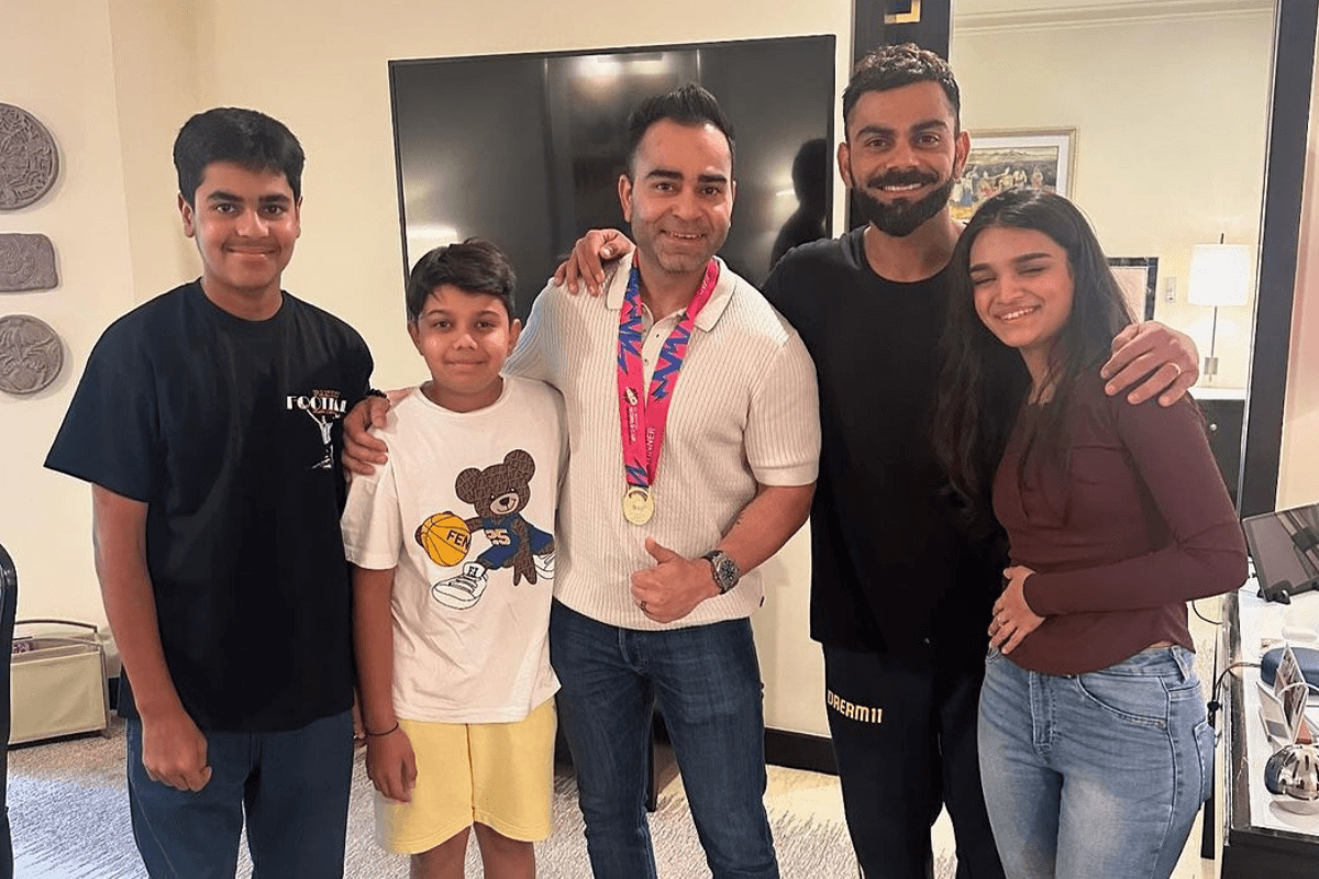 Virat Kohli: विराट कोहली का घर में हुआ जोरदार स्वागत बहन ने जश्न की अनदेखी तस्वीरें शेयर की