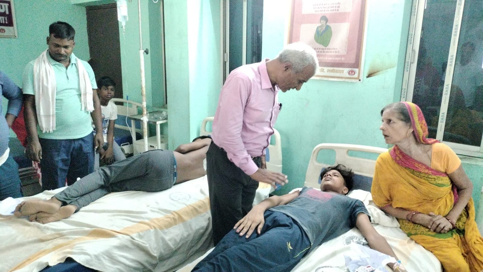 Bihar News : सातवीं के छात्र ने स्कूल में तीन छात्रों पर चाकू से किया हमला, अस्पताल में भर्ती