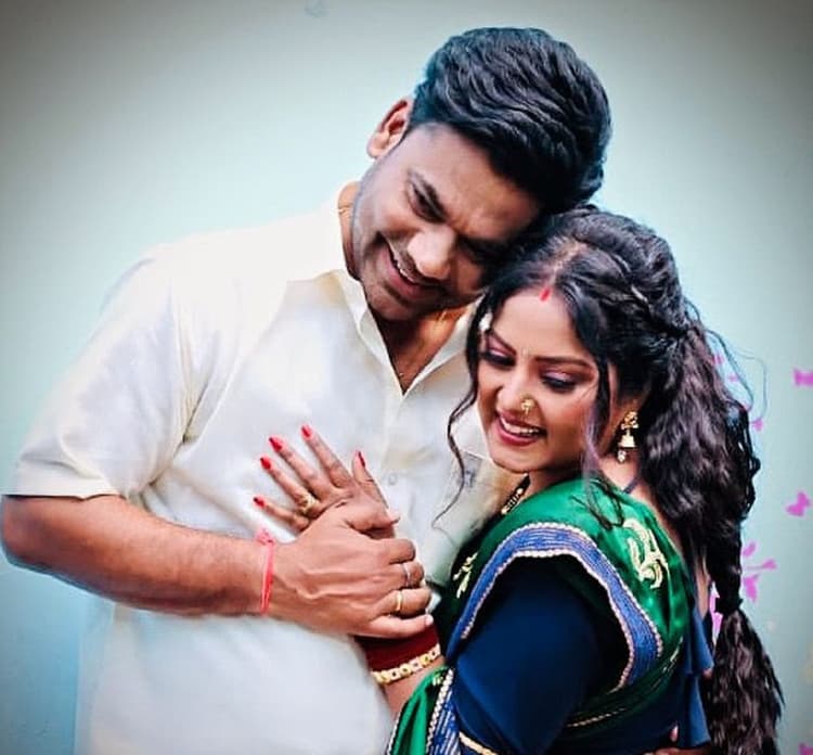 Bhojpuri Film : तीन भाइयों की कहानी ‘हम साथ साथ है’ का ट्रेलर जारी, लोग पूछ रहे रिलीज डेट