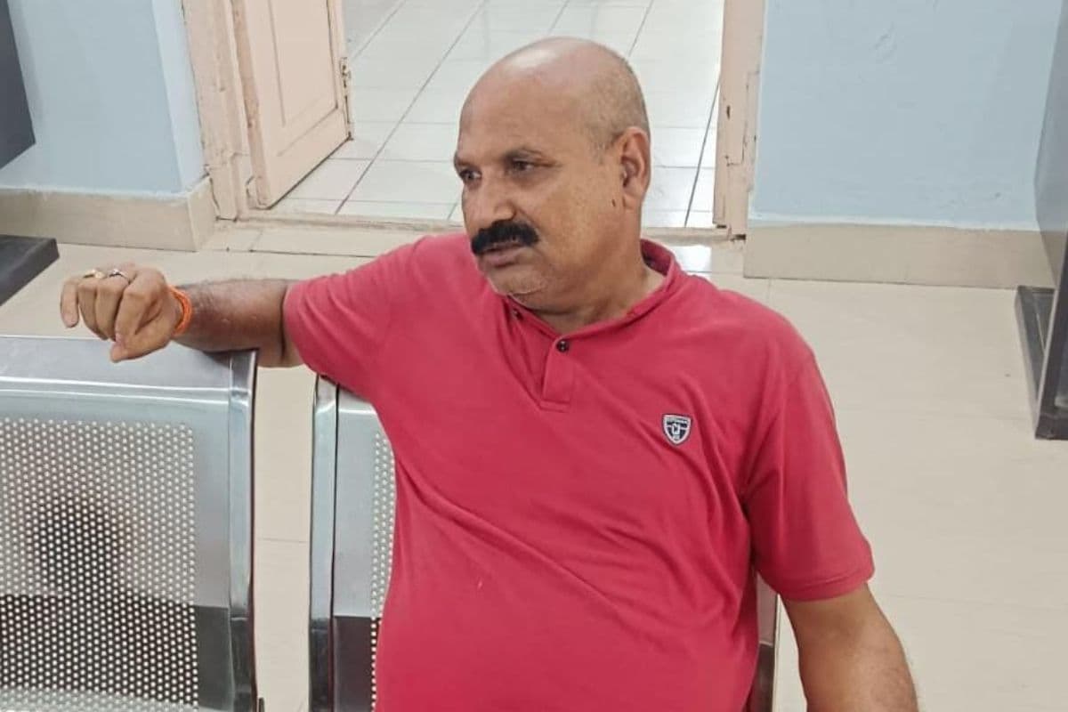 ACB Trap: लातेहार से 20 हजार रुपए रिश्वत लेते एएसआई गिरफ्तार, एसीबी की टीम ने ऐसे दबोचा