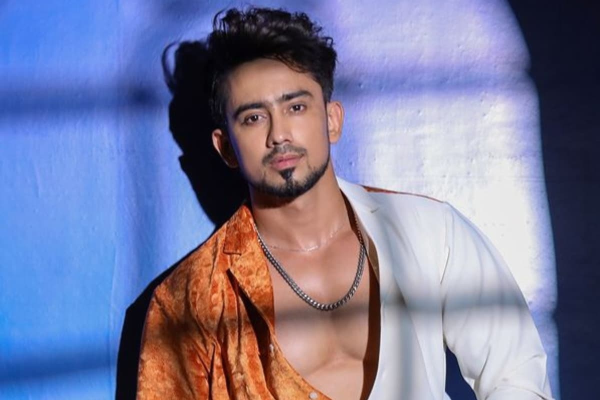 Bigg Boss OTT 3: कौन है अदनान शेख, जिन्होंने वाइल्ड कार्ड बनकर घर में ली एंट्री, मिस्टर फैजू संग है खास कनेक्शन Bigg Boss OTT 3: कौन है अदनान शेख, जिन्होंने वाइल्ड कार्ड बनकर घर में ली एंट्री, मिस्टर फैजू संग है खास कनेक्शन