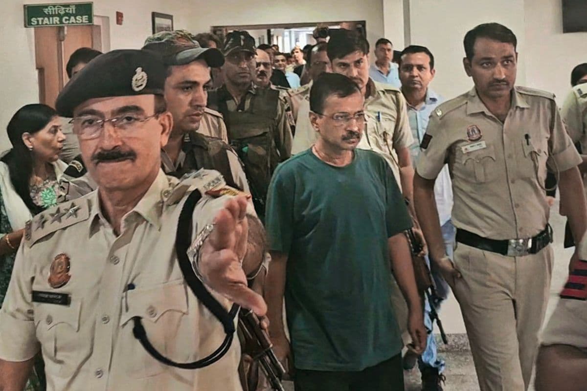 अरविंद केजरीवाल की याचिका पर HC ने CBI को जारी किया नोटिस, दिल्ली CM ने गिरफ्तारी को दी है चुनौती