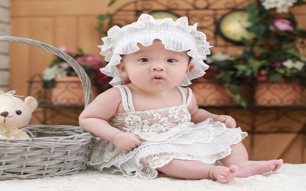 Baby Names: आपकी नन्ही सी जान पर खूब जचेंगे ये नाम, मिलेगा सभी का प्यार