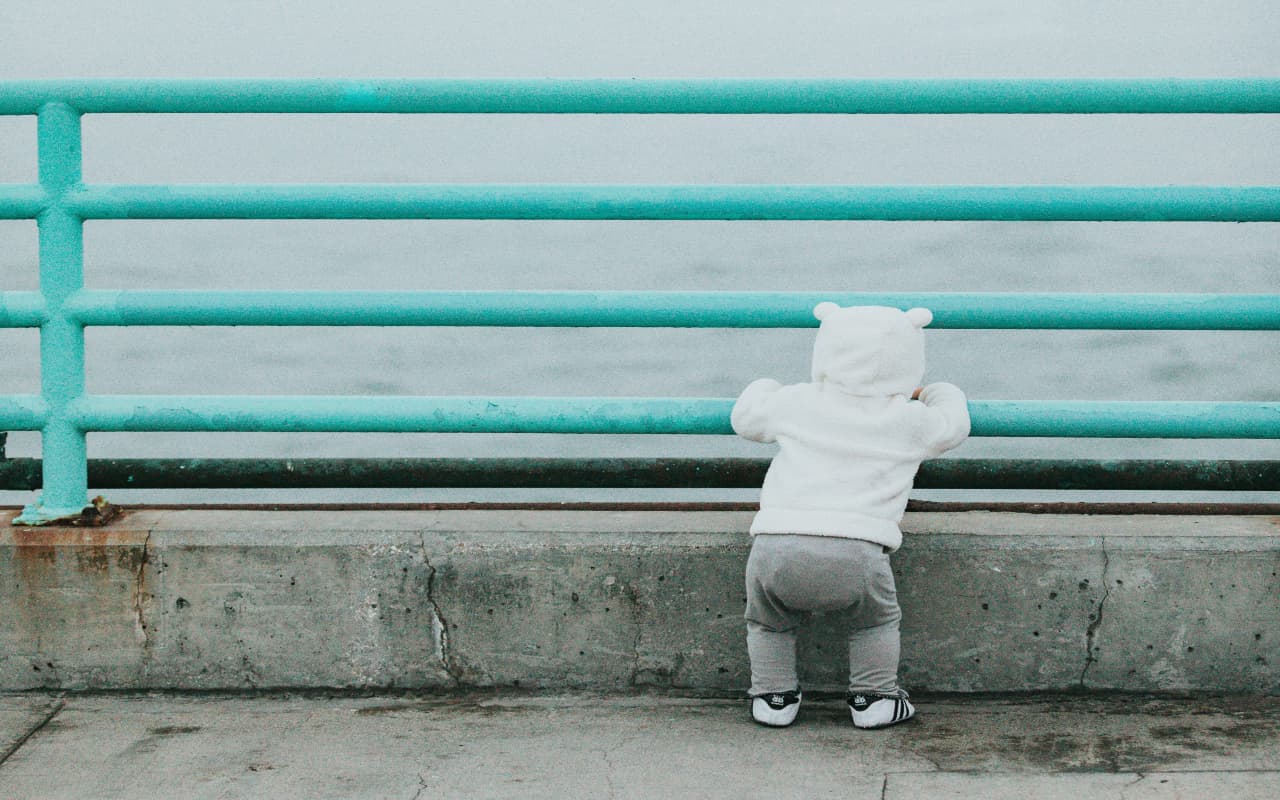 Baby Names: भगवान विष्णु से प्रेरित ये हैं आपके बेटे के लिए कुछ क्यूट नाम, देखें लिस्ट और जानें अर्थ