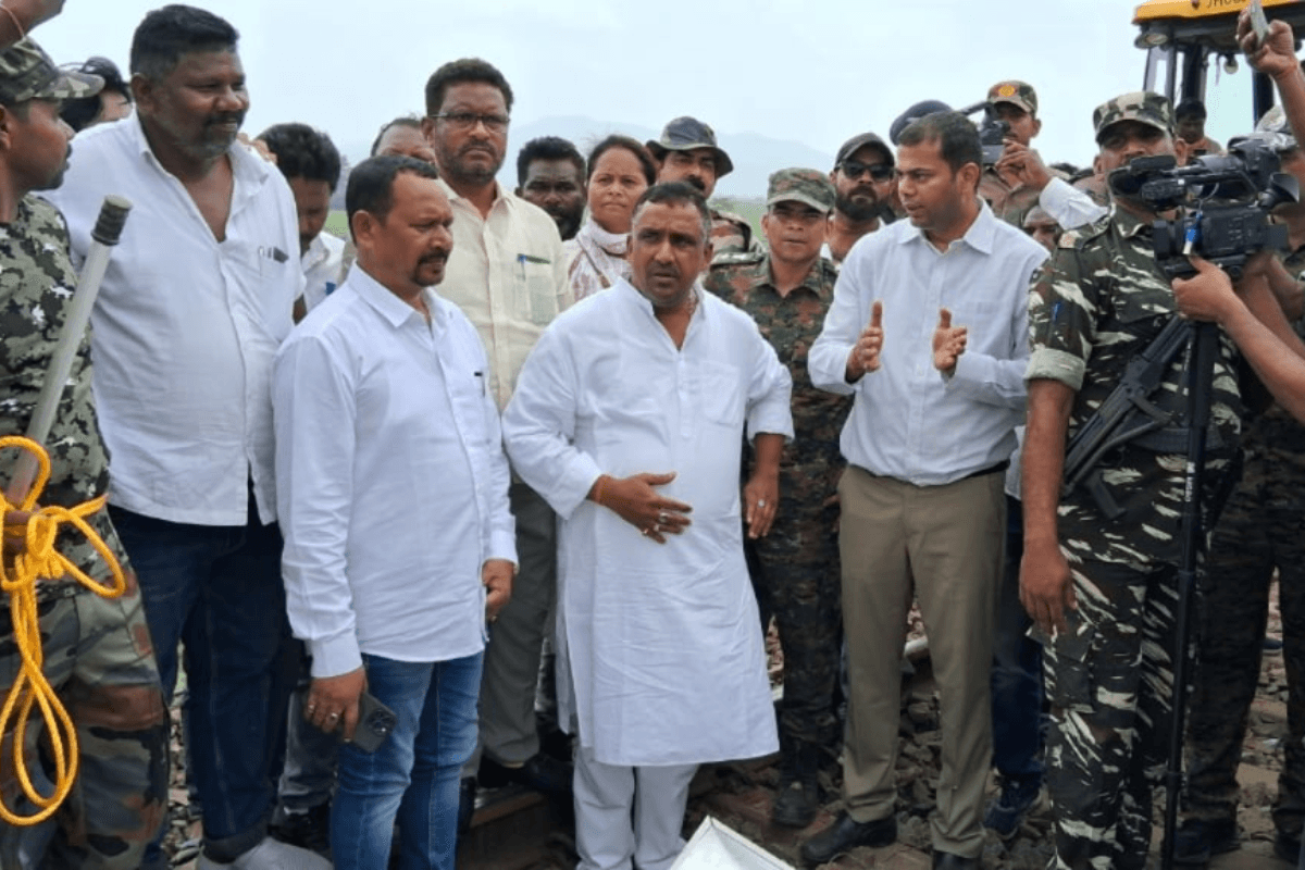 Train Accident: मुंबई-हावड़ा ट्रेन हादसे में झारखंड सरकार ने की मुआवजे की घोषणा, मृतकों के परिजन को 2-2 लाख, घायलों को 50 हजार रुपये