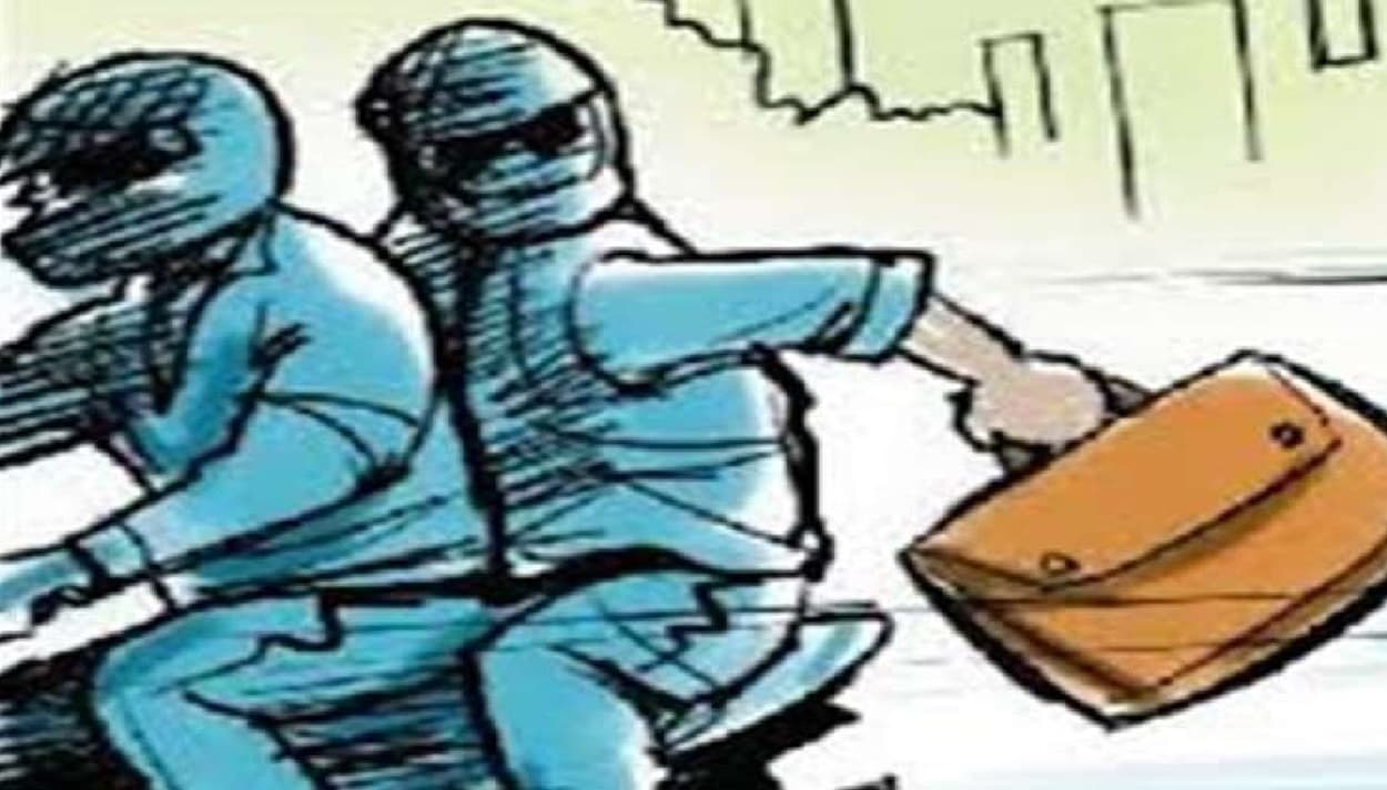 Patna Crime : दस का नोट पाने के चक्कर में गंवा दिया 22 लाख, पटना में सरेआम हुई वारदात