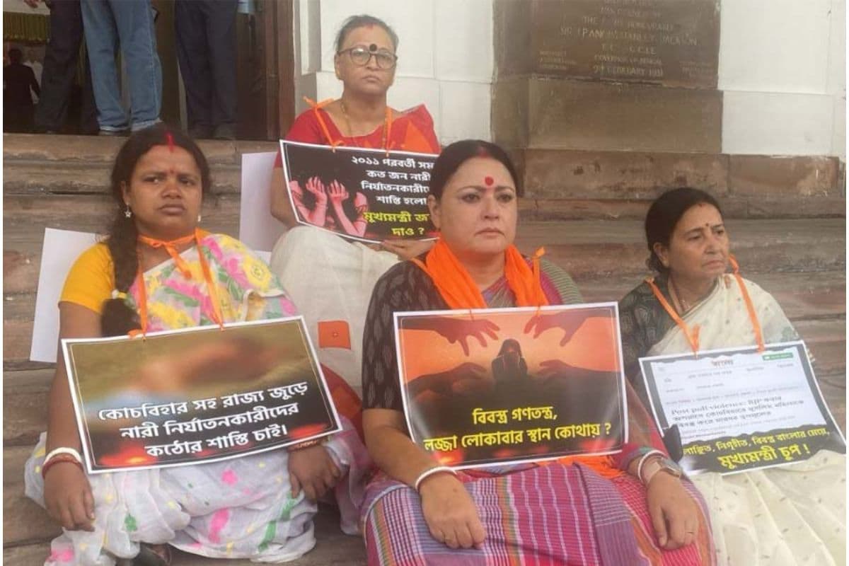 West Bengal Assembly : राज्यपाल बोस ने चोपड़ा की घटना पर ममता बनर्जी से मांगी रिपोर्ट, भाजपा का विधानसभा परिसर में धरना जारी