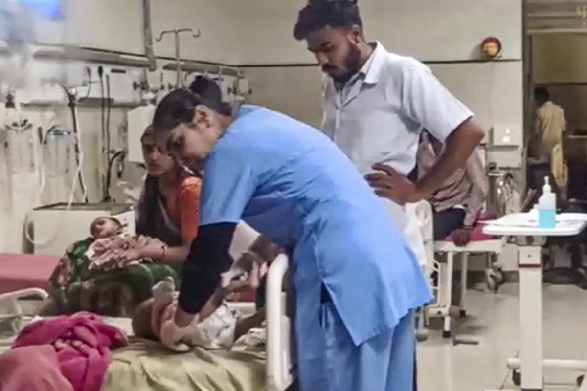 Chandipura Virus News: गुजरात में पैर पसार रहा चांदीपुरा वायरस, संक्रमण से अबतक 44 लोगों की हुई मौत