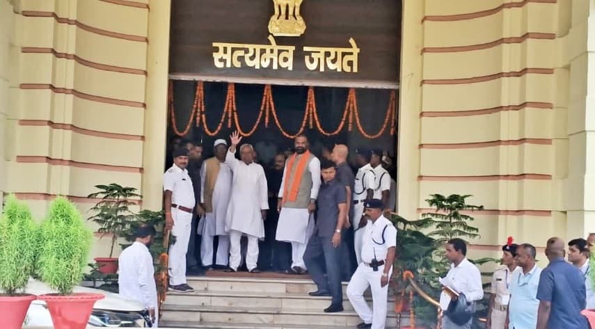 Monsoon Session: सम्राट चौधरी ने सदन में पेश किया अनुपूरक बजट, 25 को होगी चर्चा