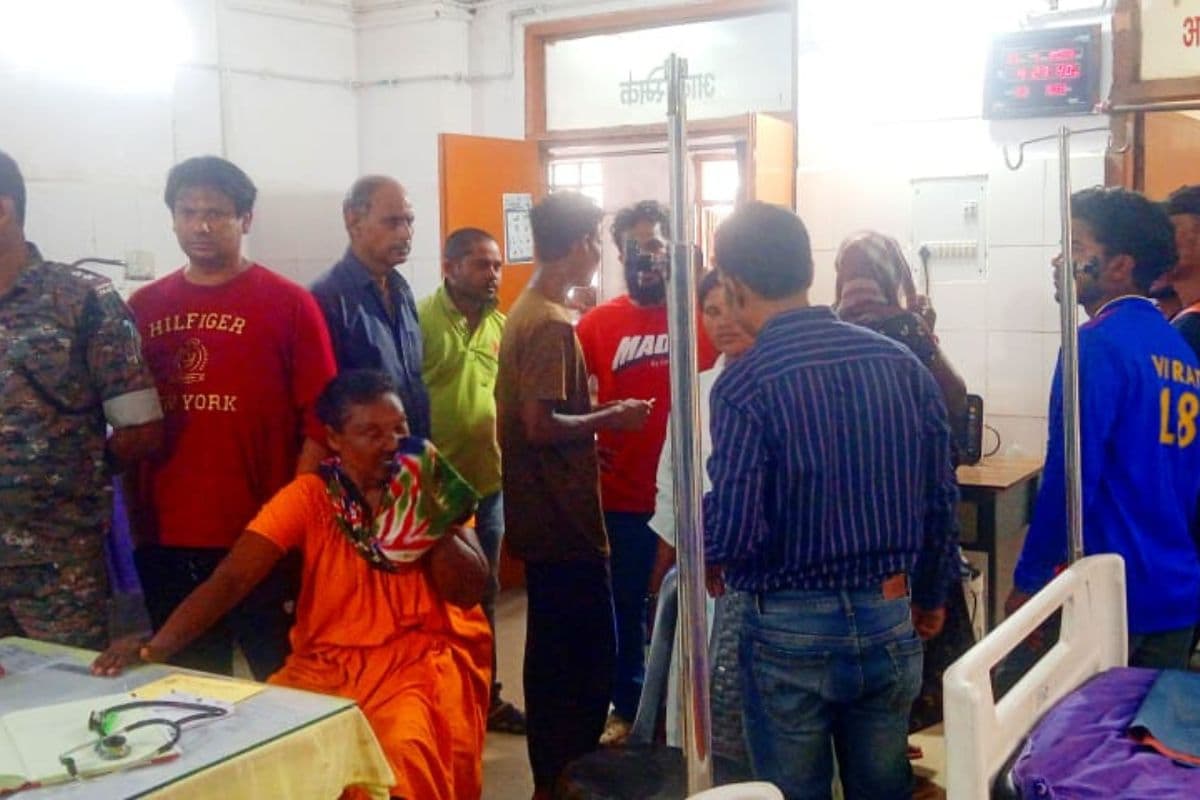 Jharkhand News: सरायकेला में करंट लगने से दो नाबालिगों की मौत, खेलने के दौरान बिजली तार की चपेट में आयीं बच्चियां