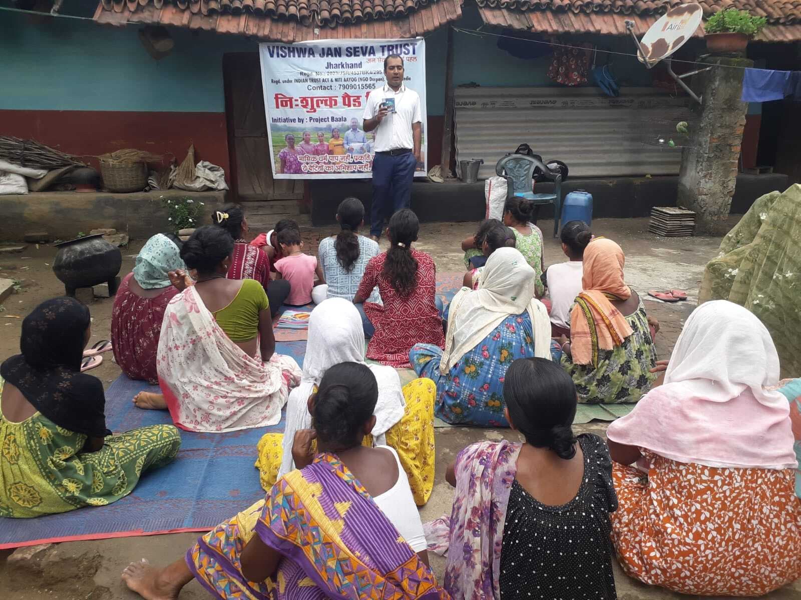 किशोरियां मासिक धर्म को लेकर झिझक या संकोच नहीं रखें : डॉ मनीष झा