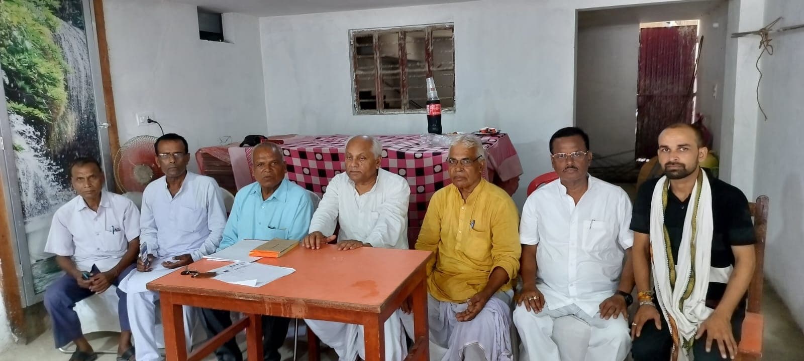 बैठक में वृद्धाश्रम बनाने का सदस्यों ने लिया निर्णय