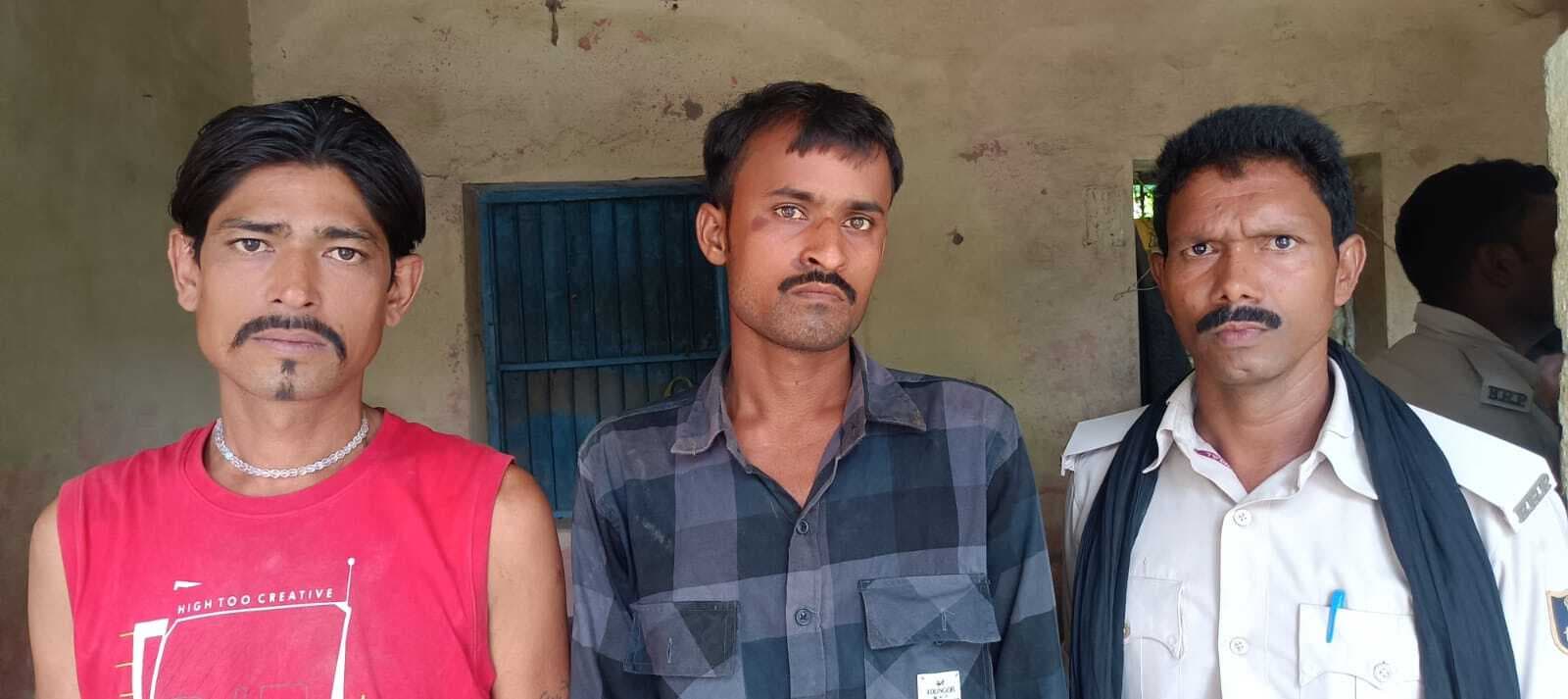 दो नशेड़ी को पुलिस ने किया गिरफ्तार