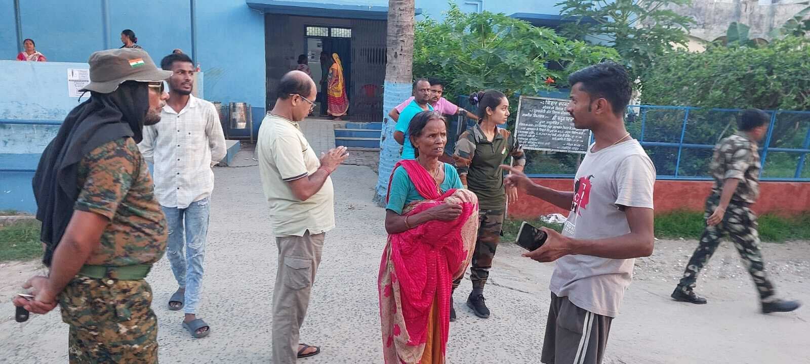 अनुमंडलीय अस्पताल में प्रसव के दौरान नवजात की मौत, परिजनों ने किया हंगामा