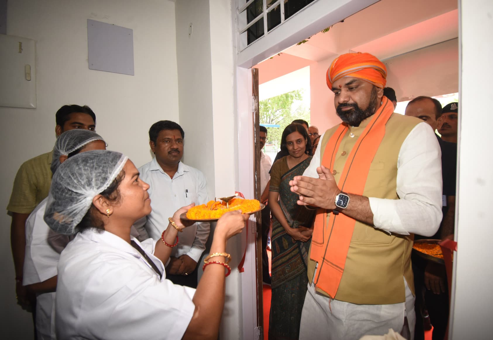 नयी टाउनशिप पर अधिकारी करें काम  : सम्राट