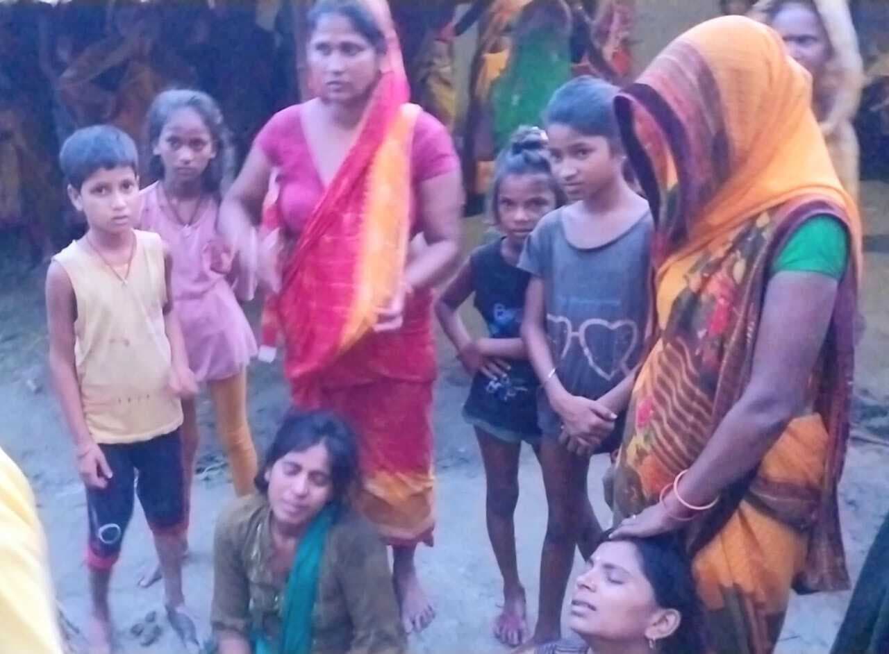 तीर से हुई हत्या मामले में 10 लोगों के विरुद्ध प्राथमिकी दर्ज