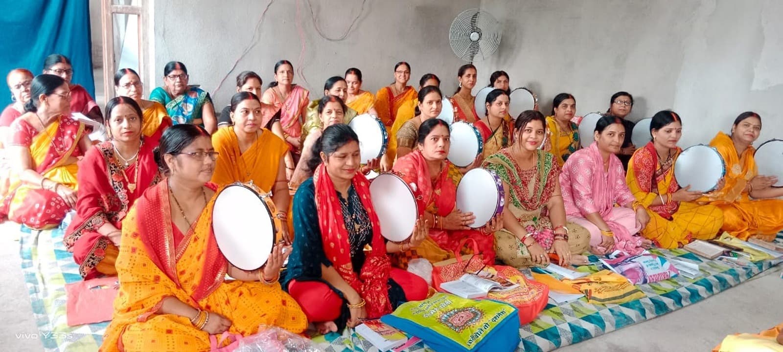 गायत्री प्रज्ञा परिवार को मिल रहा डफली व कर्मकांड का नौ दिवसीय प्रशिक्षण