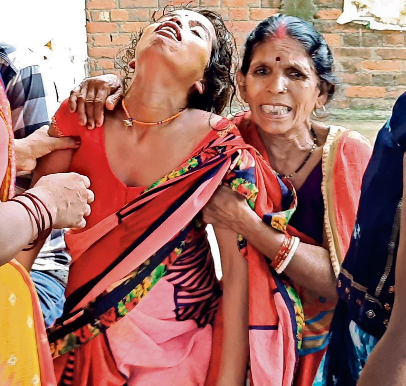 सड़क हादसे में बाइक सवार दो दोस्तों की गयी जान