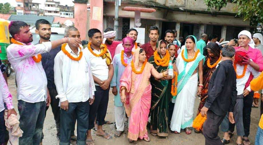 कन्हौली विशनपरसी पंचायत की उपमुखिया बनी संगीता, दो मतों से दर्ज की जीत