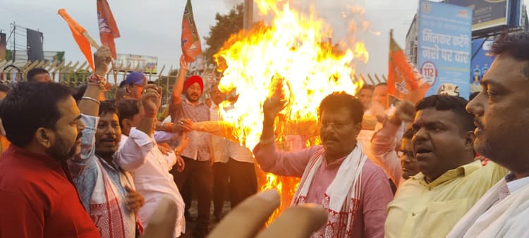 विदेशी कुचक्र में फंसी है कांग्रेस : अभय सिंह