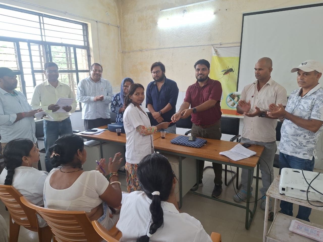 डीआइओ ने स्वास्थ्य सेवाओं की समीक्षा कर दिये कई निर्देश