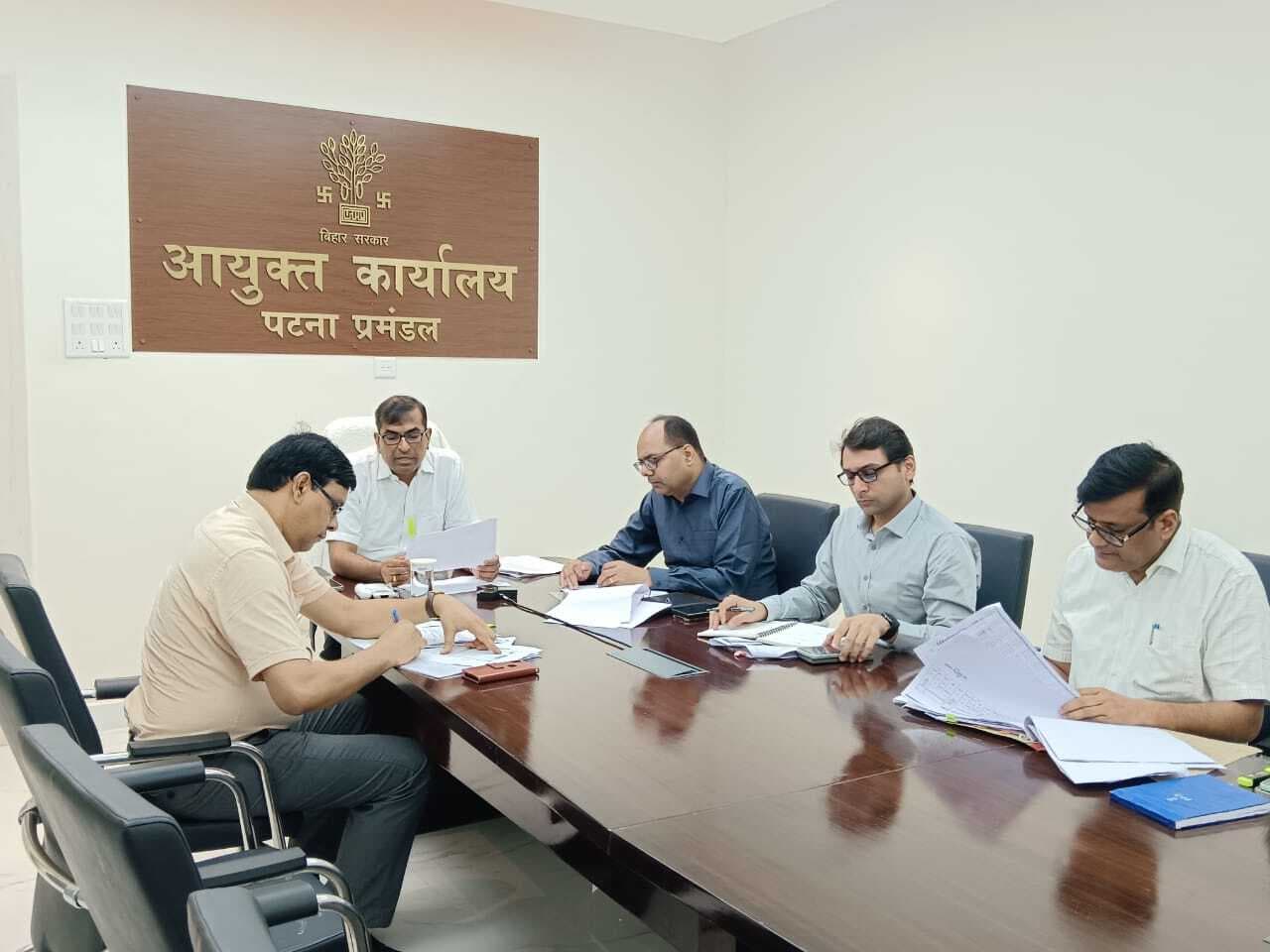 Patna : तीन माह में सोलर स्ट्रीट लाइट नहीं लगाने वाली एजेंसी पर 20% तक लगेगा जुर्माना