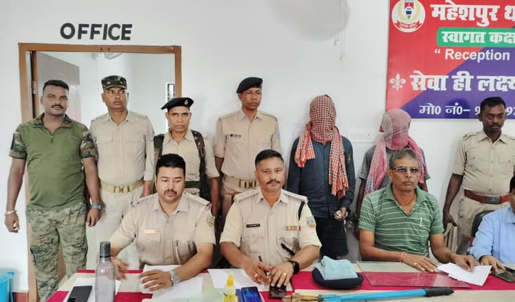 पावर हाउस से क्वायल चोरी करते दो लोग गिरफ्तार, पिकअप वैन जब्त