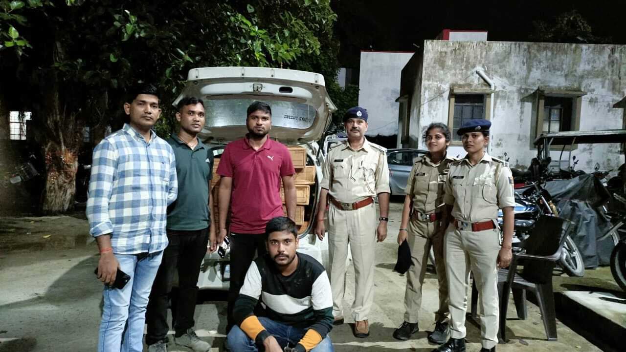 175.350 लीटर शराब के तस्कर गिरफ्तार, जेल