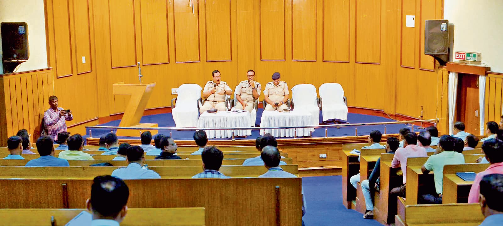 बैंकर्स व आभूषण व्यवसायियों संग सुरक्षा को लेकर पुलिस की बैठक