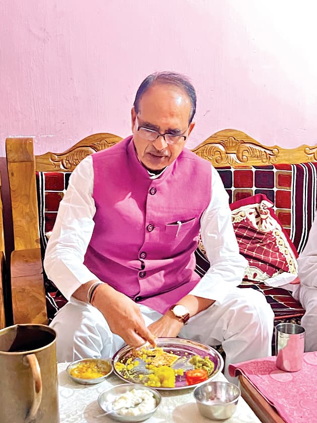 सोरेन परिवार का एक ही मंत्र, मैं ही रहूंगा और कोई नहीं : चौहान