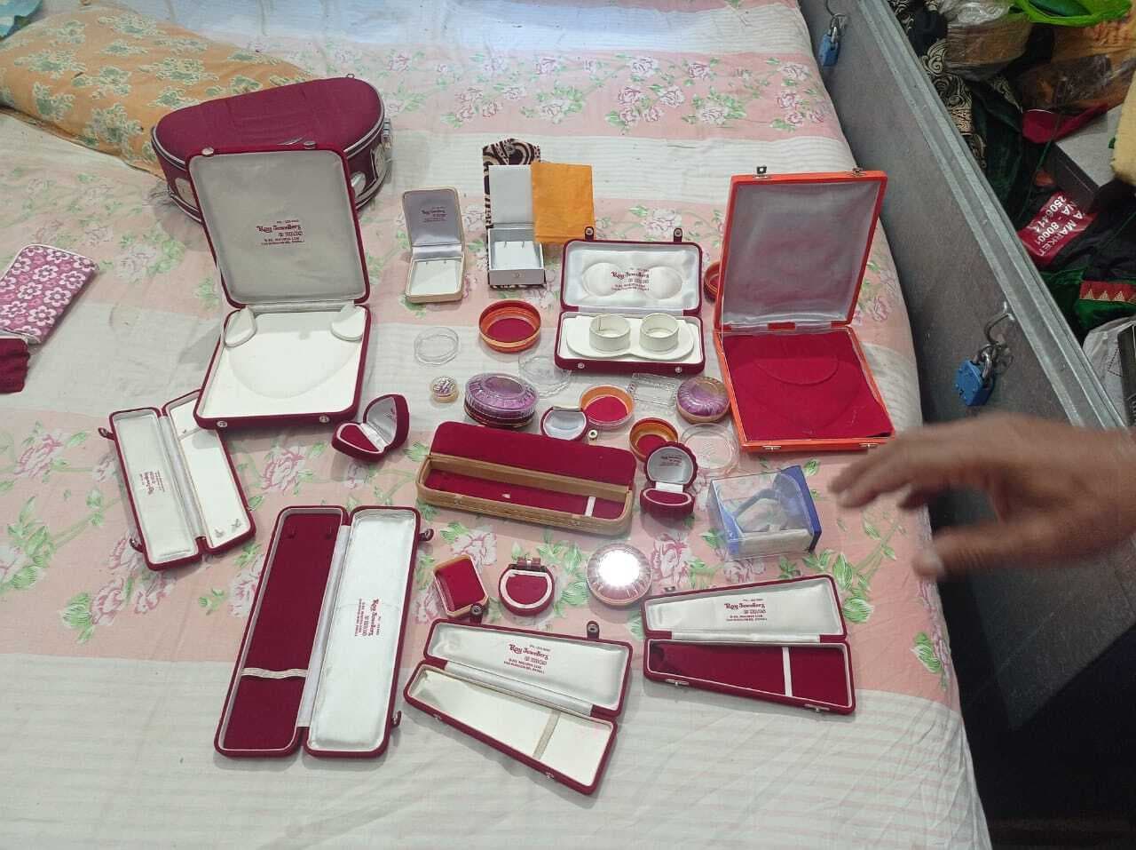 मद्य निषेध विभाग के पूर्व कर्मी के घर से पांच लाख की चोरी