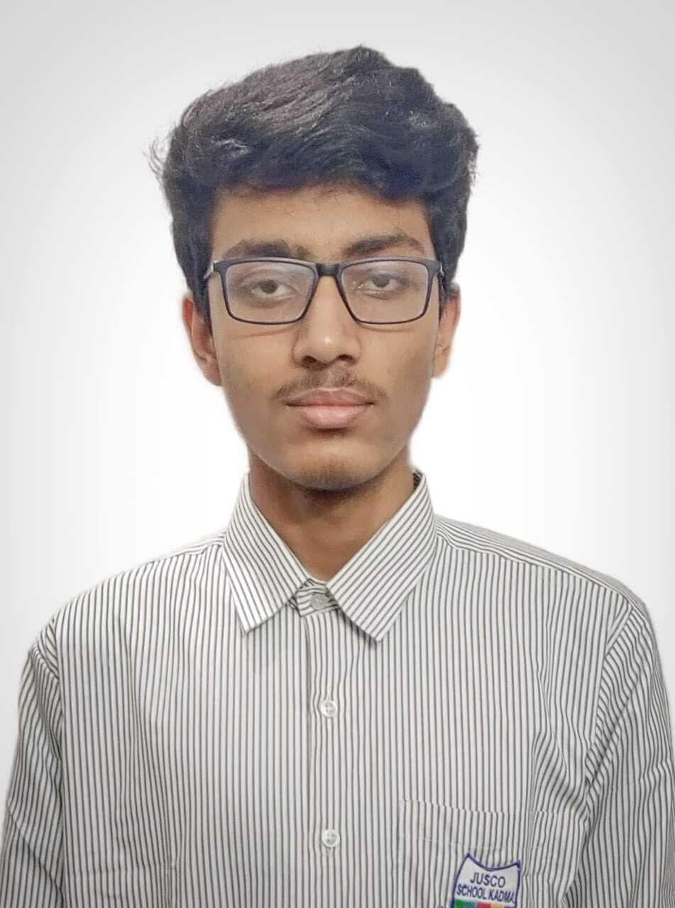 बोर्ड ने दिए थे 92.6 अंक, पुनर्मूल्यांकन में बन गया स्कूल टॉपर