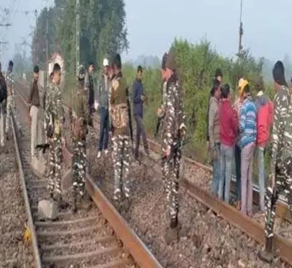 नक्सली बंद को लेकर हाई अलर्ट पर रेलवे, ट्रेनों की रफ्तार पर लगेगी ब्रेक