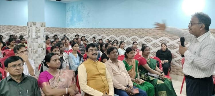 साझा प्रयास से ही बच्चों का होगा विकास