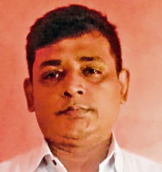 स्टार्टअप इंडिया : ऊष्मारोधी इलेक्ट्रिकल प्लग बना रहा है धनबाद का एसएस प्लगमैन