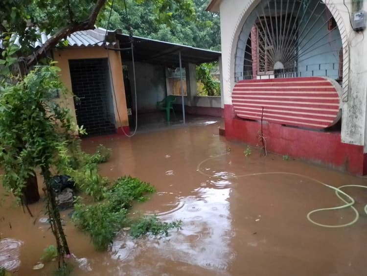 कैलाशनगर सहित अन्य इलाकों के कई घरों में दूसरे दिन भी जमा रहा पानी, लोगों में नाराजगी