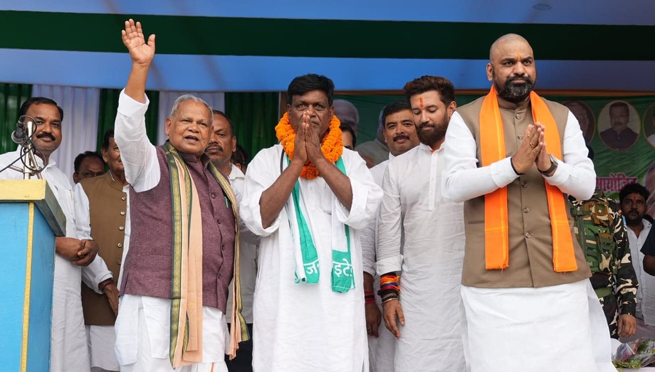 धोखा देनेवाले व मेरा नाम लेकर भ्रमित करनेवाले से रहें सावधान : चिराग