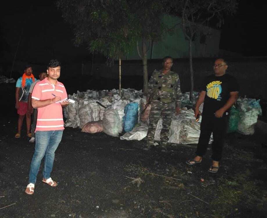 नावाडीह की कोल फैक्टरी में आधी रात को छापा