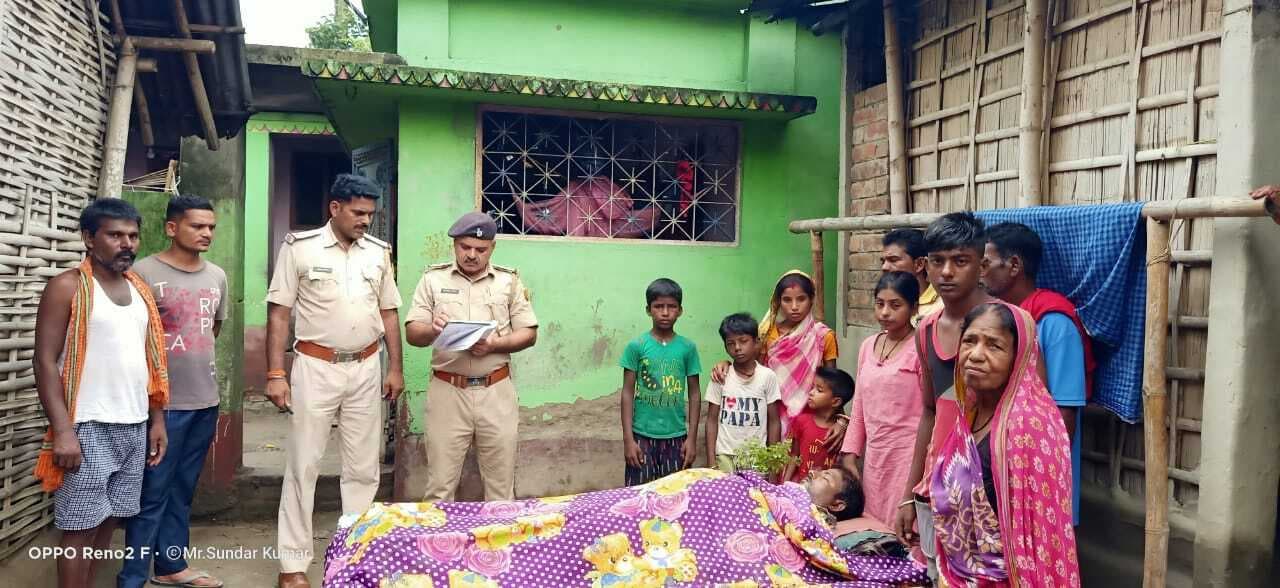 सर्पदंश से व्यक्ति की मौत, परिजनों में कोहराम