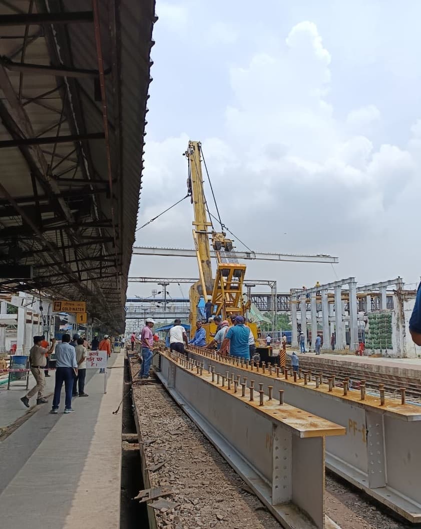 मेगा पावर ब्लॉक के कारण कई ट्रेनें रही रद्द तो कई विलंब से खुली, परेशान रहे यात्री