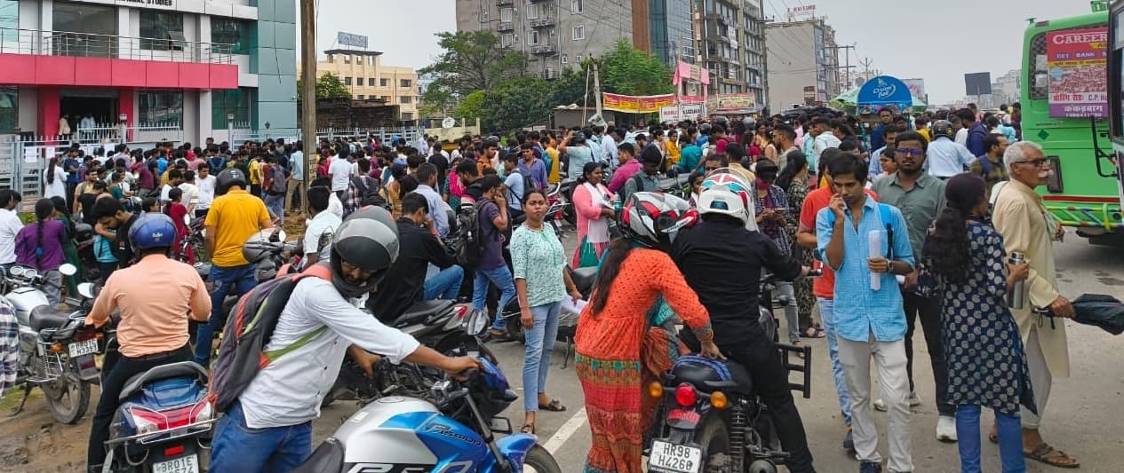 गणित ने उलझाया, विज्ञान व भाषा के प्रश्न रहे आसान
