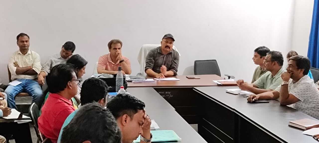 योजनाओं की सूची नहीं मिलने पर एसडीओ ने जतायी नाराजगी