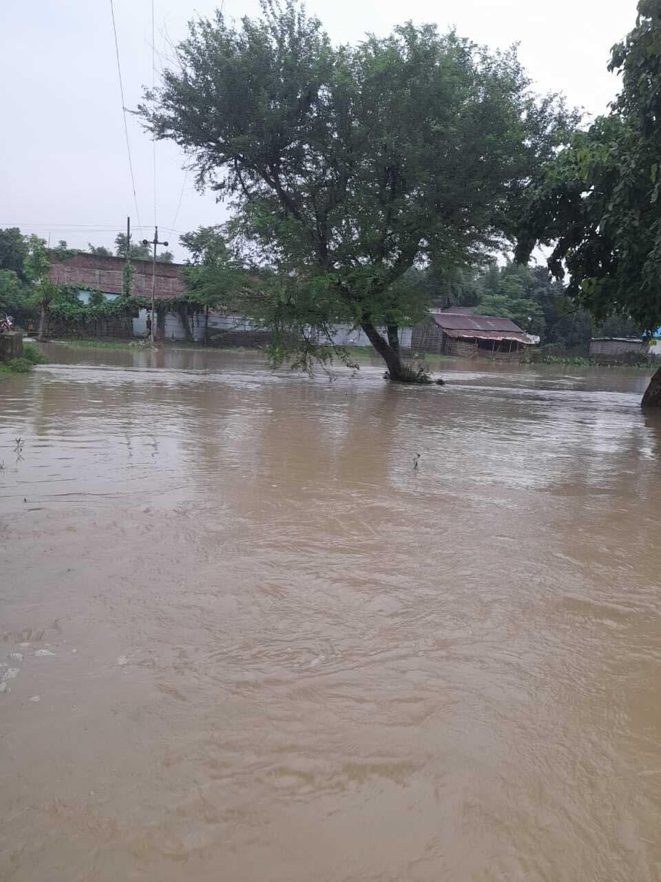 केंद्र पर वितरित सामग्रियों की गुणवत्ता से नहीं करें समझौता